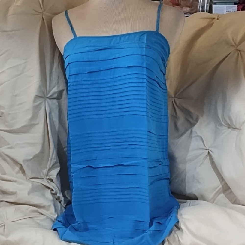 Chic Strapless Blue Dress